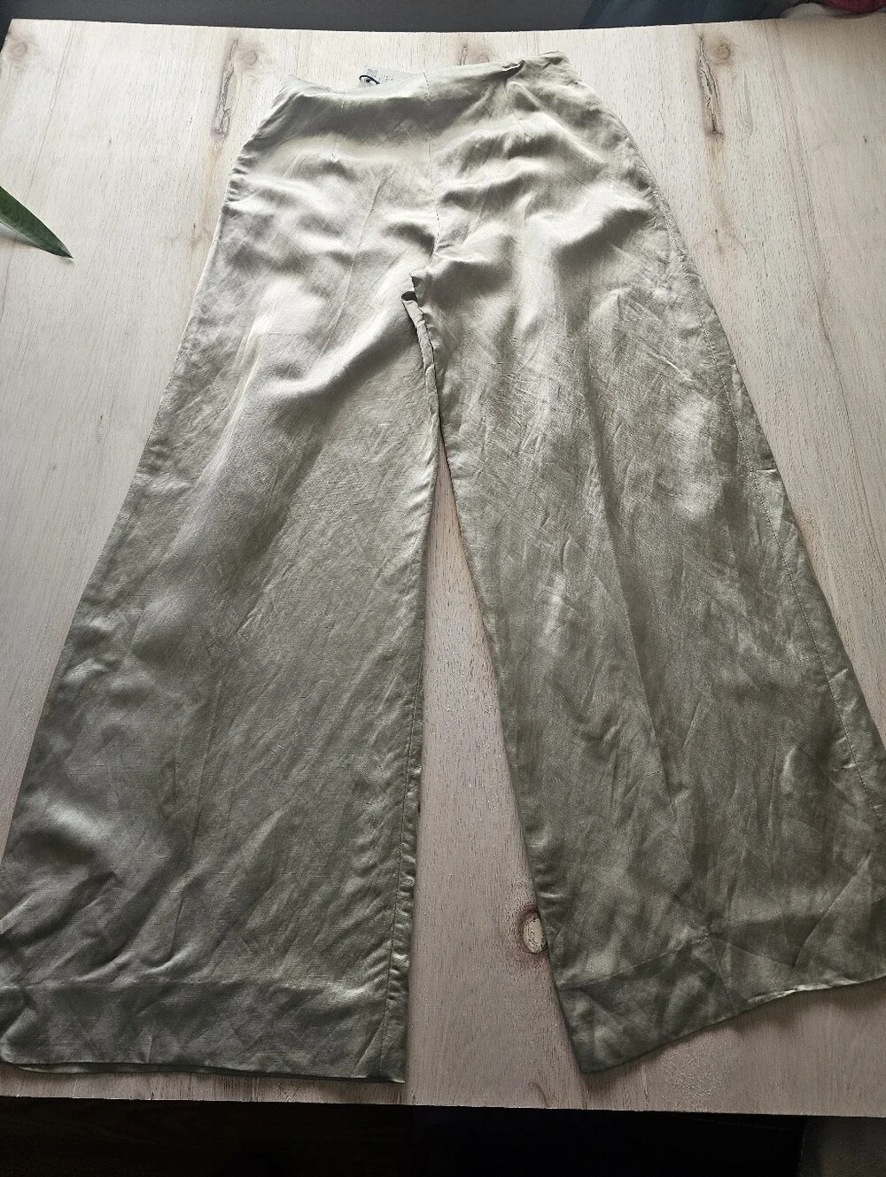 Zara Linen Viscose Wide Leg Pants NWT Light Olive Green Gold Champagne M